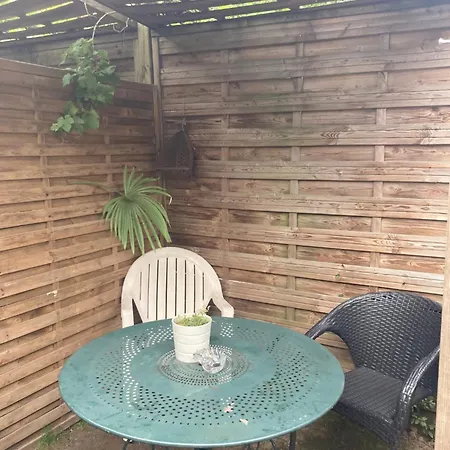 Apartment Avec Jardin